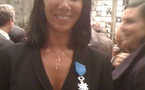 Félicitations à Isabelle SEVERINO qui a reçu les insignes de Chevalier dans l'ordre National du Mérite.